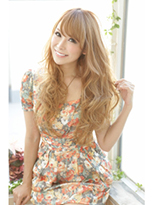 �r�܂̔��e��allure�̃w�A�[�X�^�C���G�X�^�[�e�A�����E��