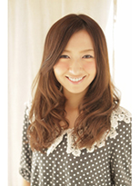 池袋の美容室allureのヘアースタイルトゥルーウェーダ